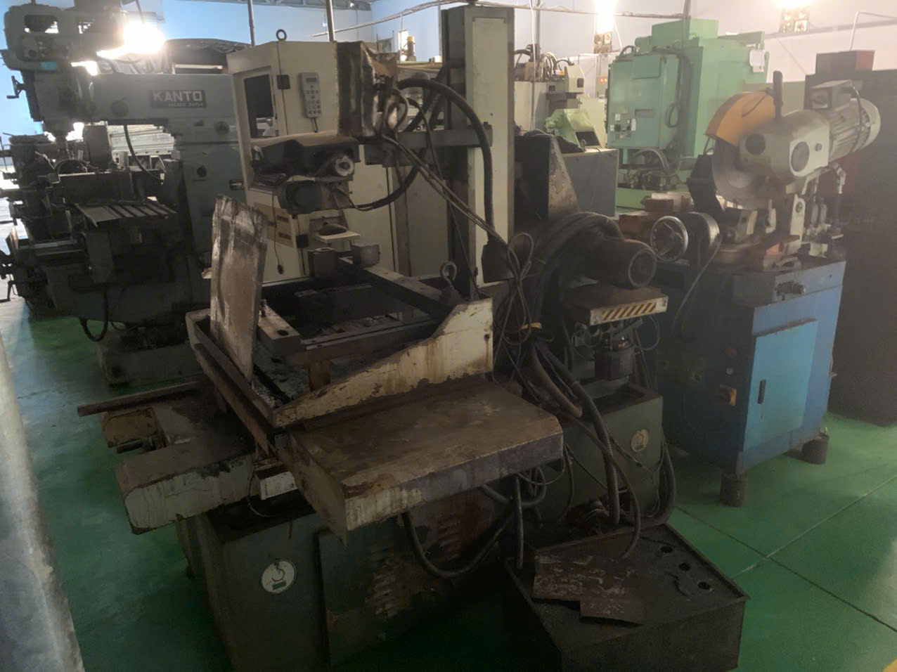 Wire cutting machine.jpg